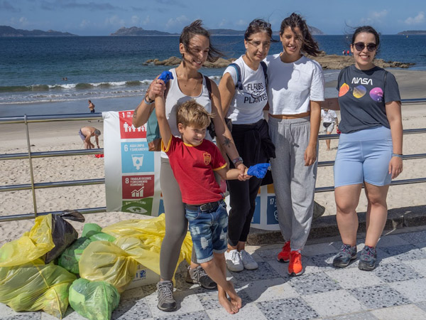 Recogida de basuraleza en Vigo