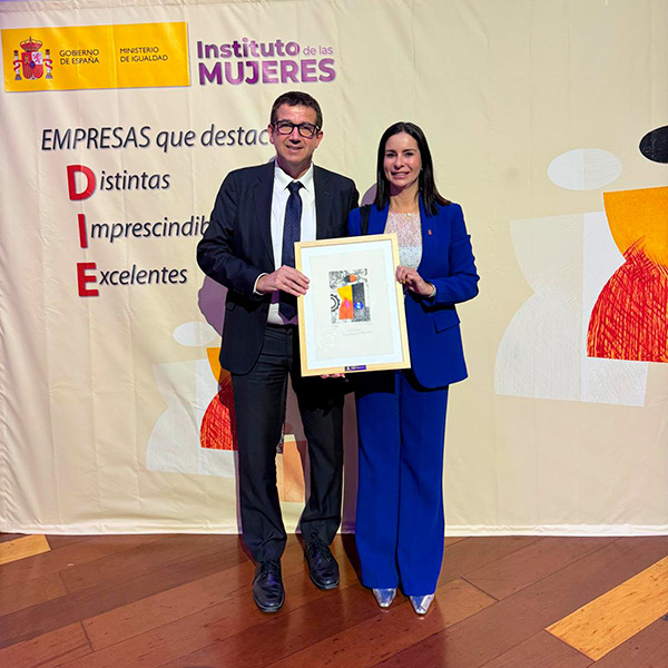 Entrega del DIE, distintivo de Igualdad en la Empresa a Femxa