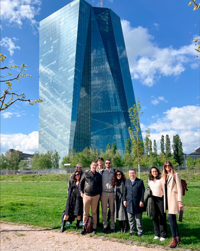 Reunión de Gianluca Abbruzzese con compañeros de Lascó y socios europeos en el lanzamiento del proyecto Gamecomp.