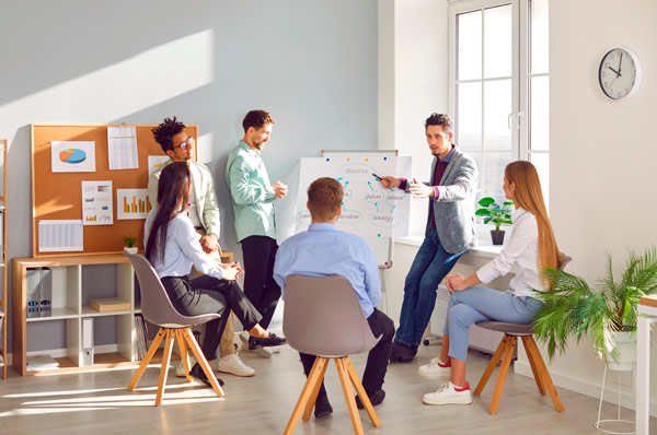 Curso de formación obligatoria en una empresa.